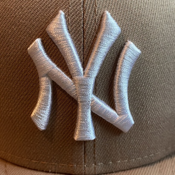 NEW NY Yankees Camel & pink baseball cap - size 7.5 - Picture 7 of 13